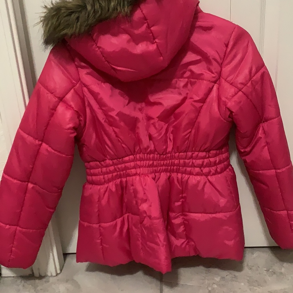 coat - Picture 2 of 3